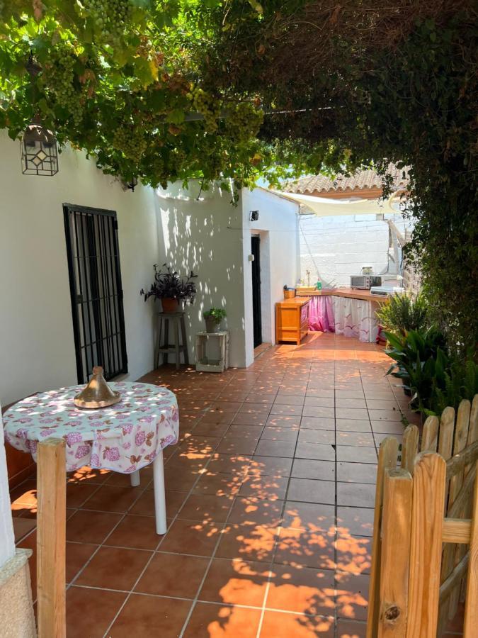 Suite Alhucema Chiclana de la Frontera Exterior photo